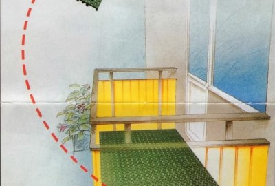 Balkon mit Kunststoff-Bodenfliesen